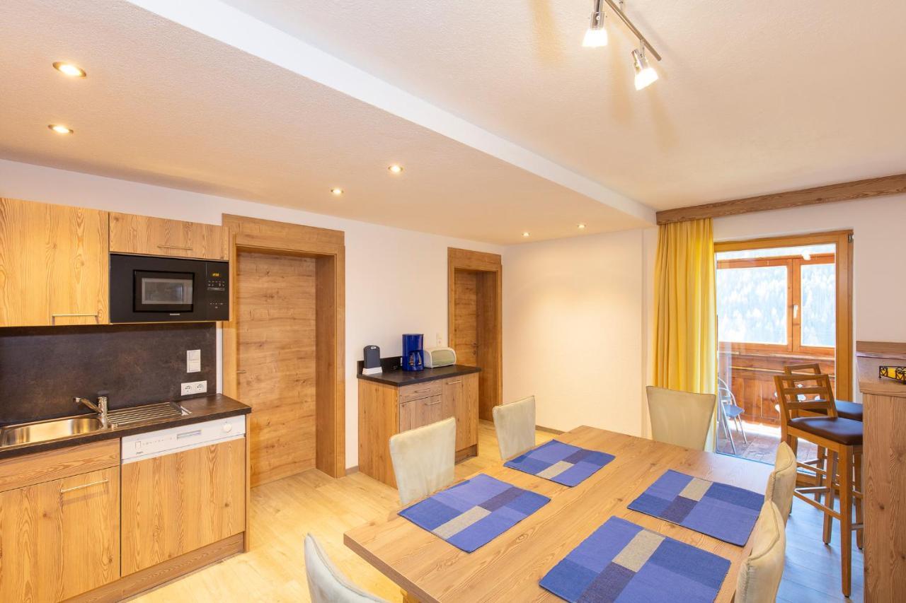 Berghof Schopf Bed & Breakfast 3*